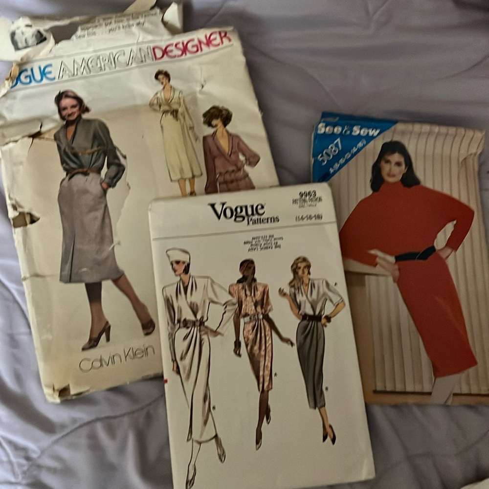 Vintage sewing patterns, lot of 3 sets women's dresses, misses top/dress - used